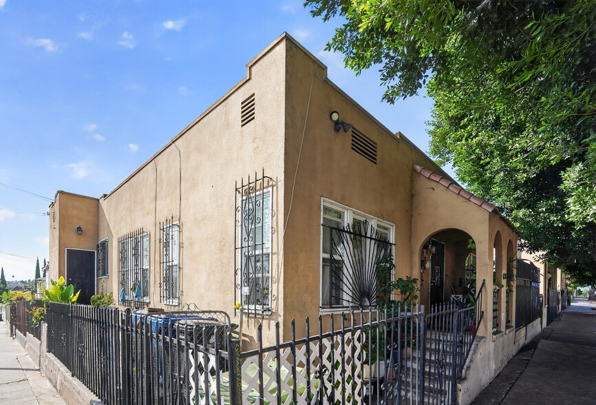 More Photos Of 620-628 N Fickett St, Los Angeles Apartments For Sale