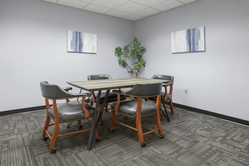 More Photos Of 760 Old Roswell Rd, Roswell Coworking Space
