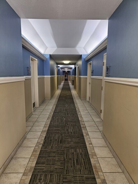 More Photos Of 3425 Executive Pky, Toledo Medical For Lease