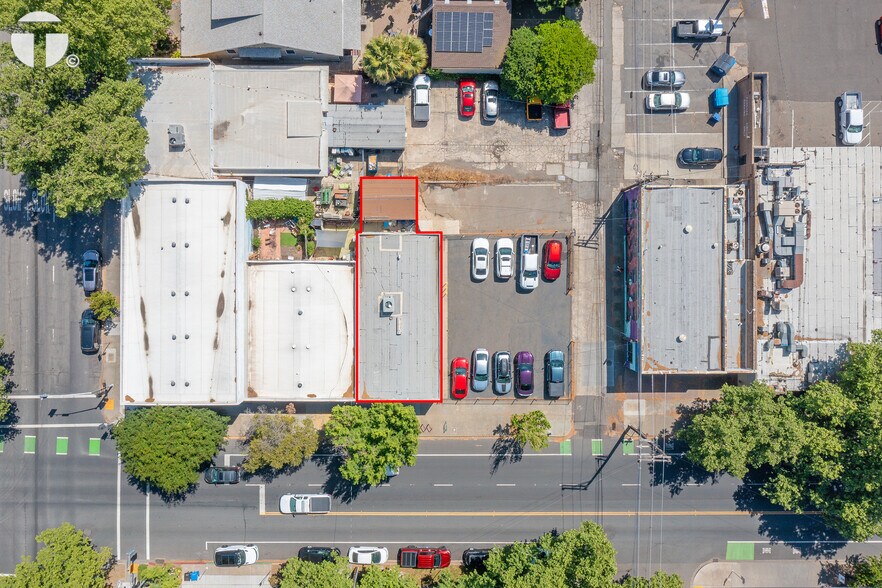 More Photos Of 2409 21st St, Sacramento Freestanding For Lease