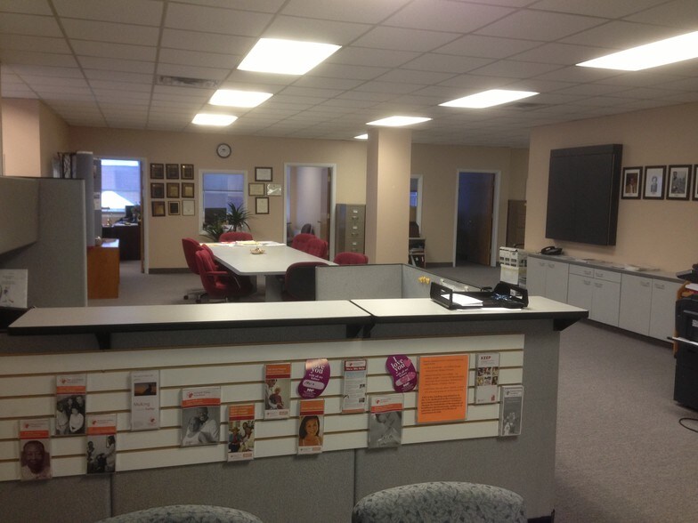 More Photos Of 731 James St, Syracuse Office Residential For Lease