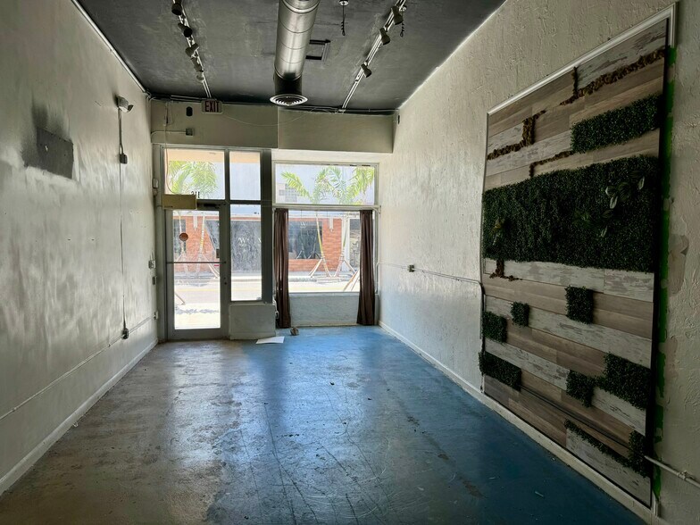 More Photos Of 112-120 S 20th Ave, Hollywood Restaurant For Lease