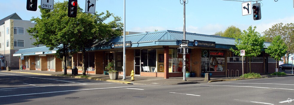 More Photos Of 806 Charnelton St, Eugene Storefront For Sale