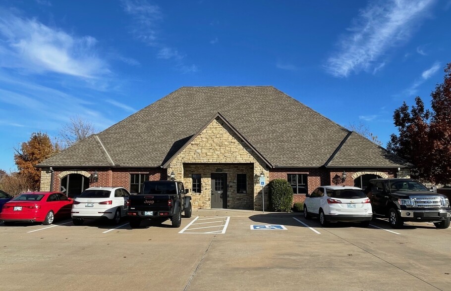 Primary Photo Of 12308 Hidden Forest Blvd, Oklahoma City Medical For Sale