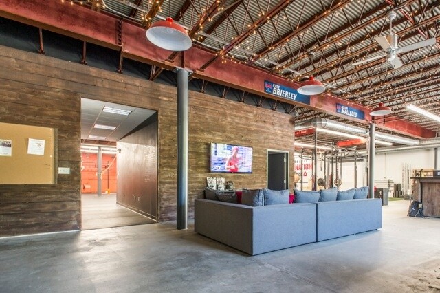 More Photos Of 10-16 Charles St, Needham Showroom For Lease