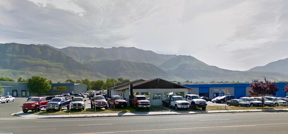 More Photos Of 560-564 W State Rd, Pleasant Grove Auto Dealership For Sale