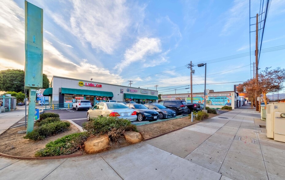 More Photos Of 401-407 N Victory Blvd, Burbank General Retail For Sale