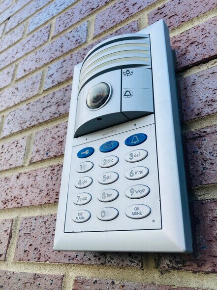 More Photos Of 18905 111 Av NW, Edmonton Flex For Sale