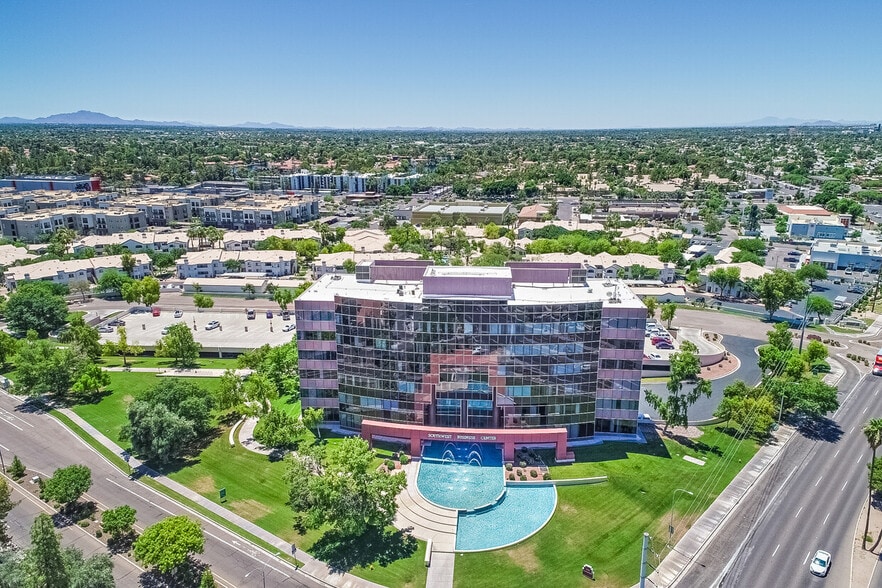 More Photos Of 4500 S Lakeshore Dr, Tempe Coworking Space