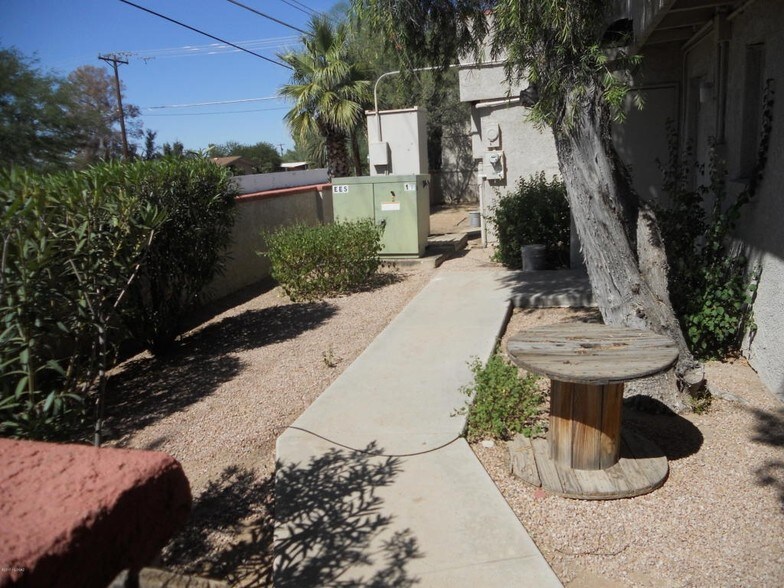 More Photos Of 2501 E Elm St, Tucson Rehabilitation Center For Sale