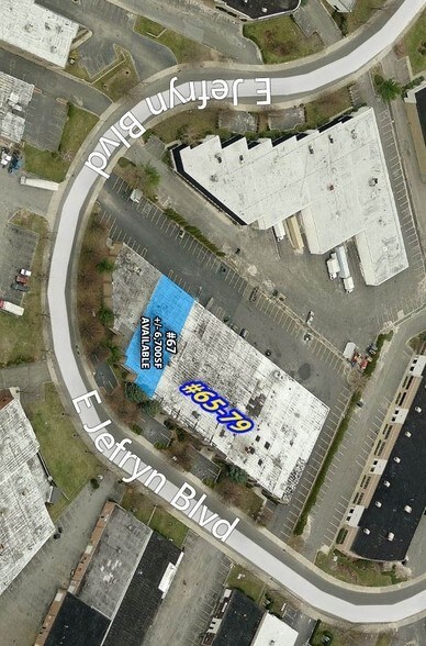 More Photos Of 65-79 E Jefryn Blvd, Deer Park Industrial For Sale