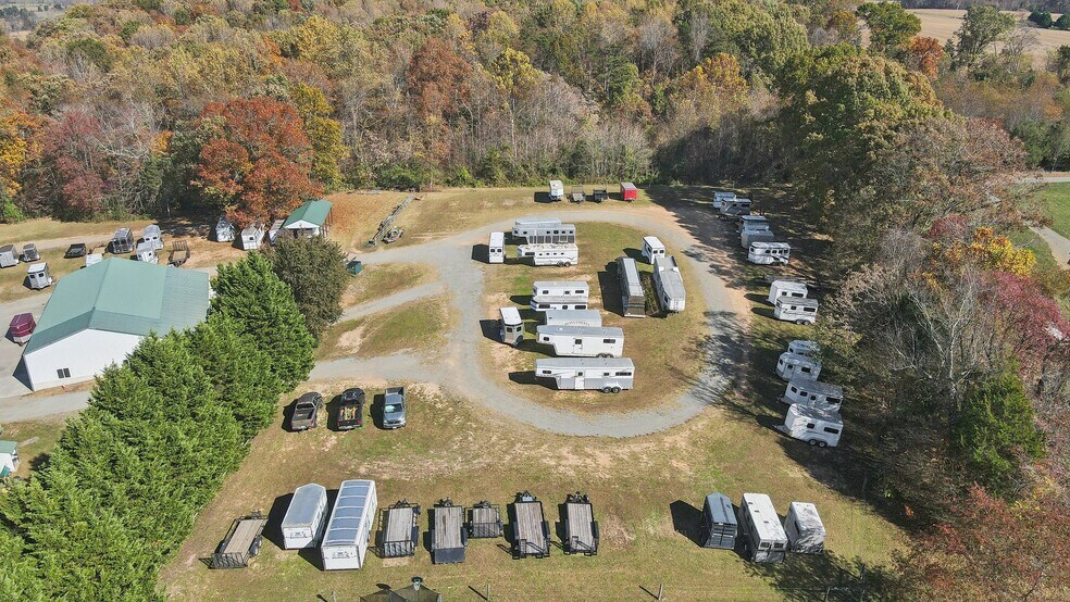 More Photos Of 9932 Seminole Trl, Ruckersville Auto Dealership For Sale