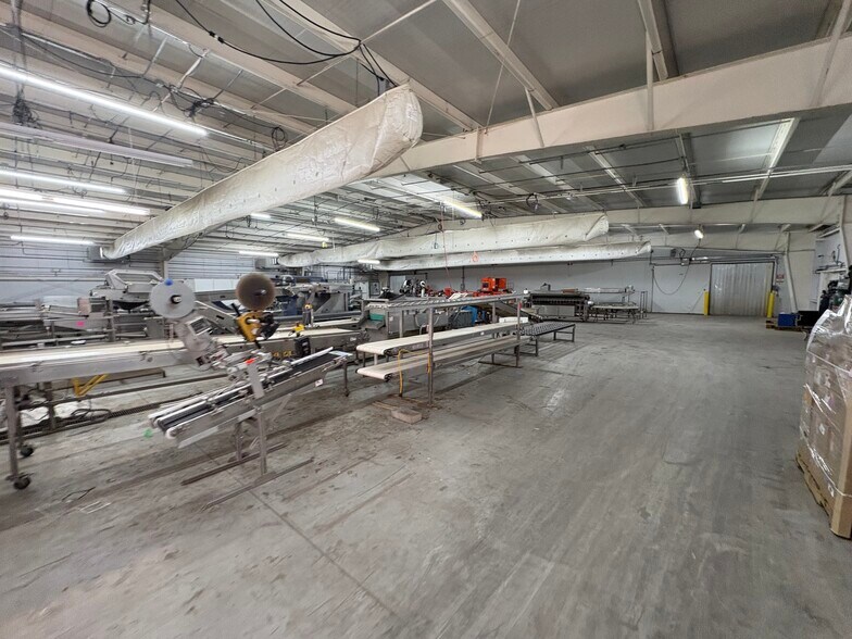 More Photos Of 11375 US-701 Hwy, Elizabethtown Refrigeration Cold Storage For Sale