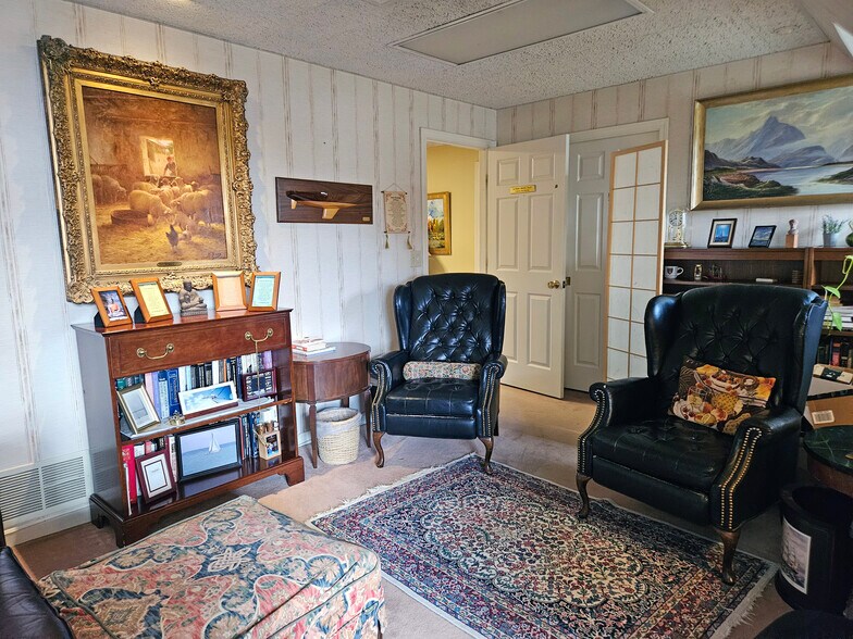 More Photos Of 500 Market St, Portsmouth Office For Sale
