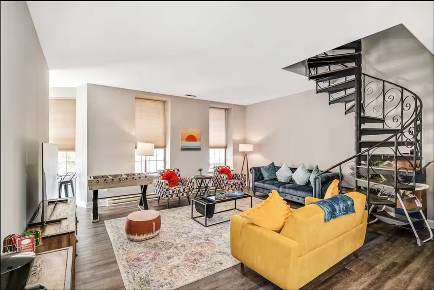 More Photos Of , Philadelphia Unknown For Sale