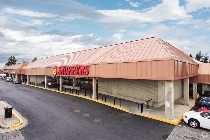 Primary Photo Of 4801-4829 Marlboro Pike, Capitol Heights Unknown For Lease