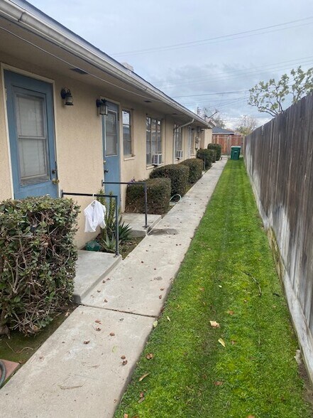 More Photos Of 3233 E Normal Ave, Fresno Apartments For Sale