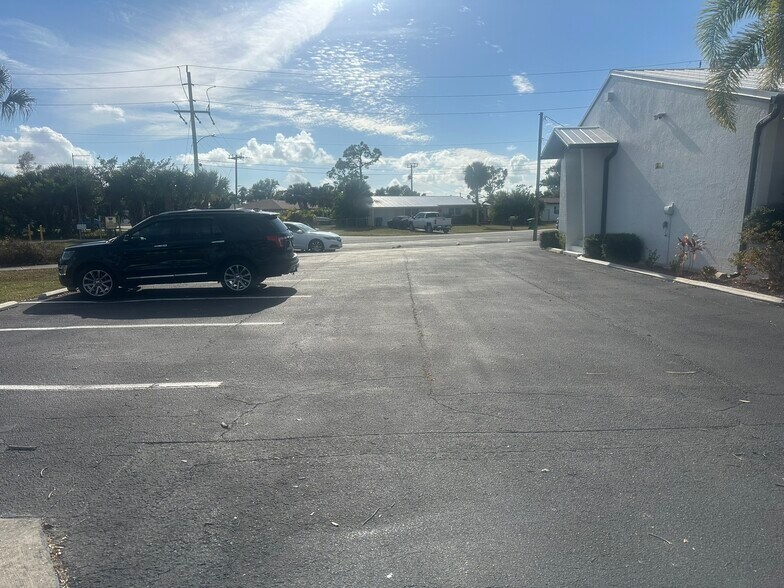 More Photos Of 2841 Tamiami Trl, Port Charlotte Medical For Sale