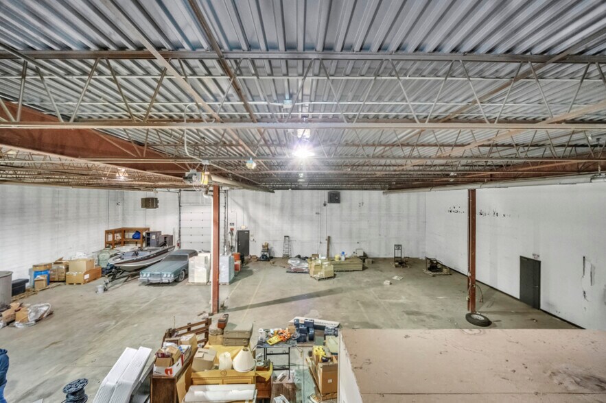 More Photos Of 4878 Van Epps Rd, Brooklyn Heights Manufacturing For Sale