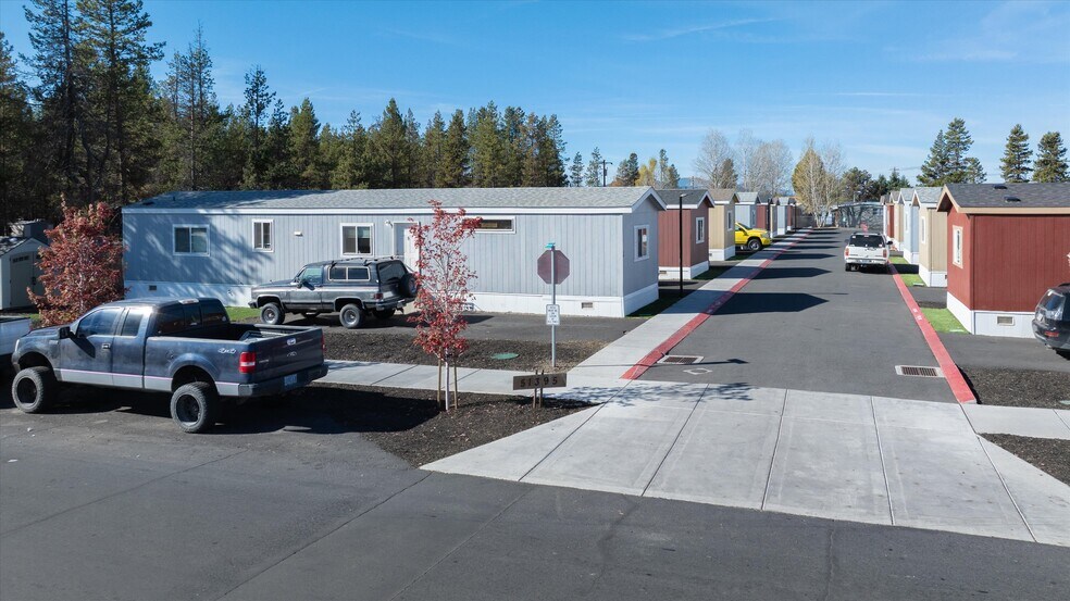 Primary Photo Of 51395 Preble Way, La Pine Manufactured Housing Mobile Home Park For Sale