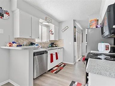 More Photos Of 8605-8627 Countryshire ln, Kansas City Apartments For Sale