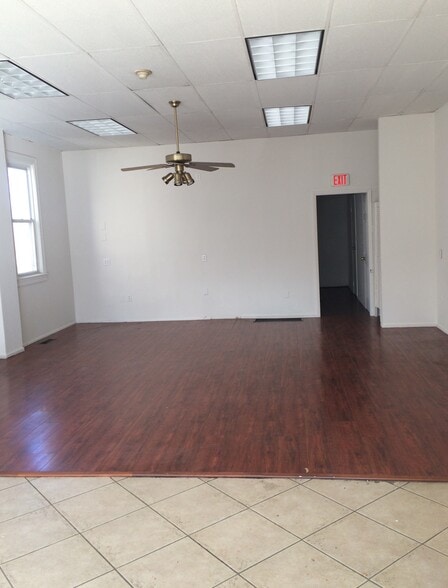 More Photos Of 71 Cedar St, Norwalk Storefront Retail Office For Lease
