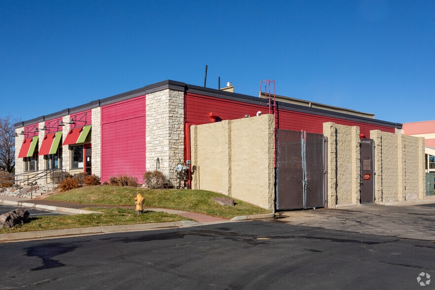 More Photos Of 3625 S Monaco Pky, Denver Restaurant For Lease
