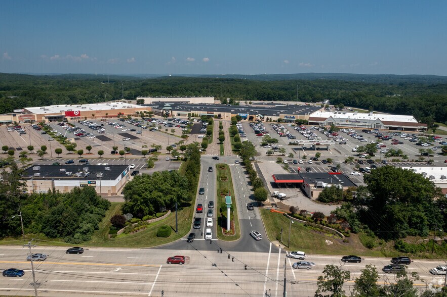 More Photos Of 622 George Washington Hwy, Lincoln Movie Theatre For Sale