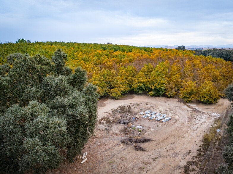 More Photos Of 24608 Yosemite, Waterford Land For Sale