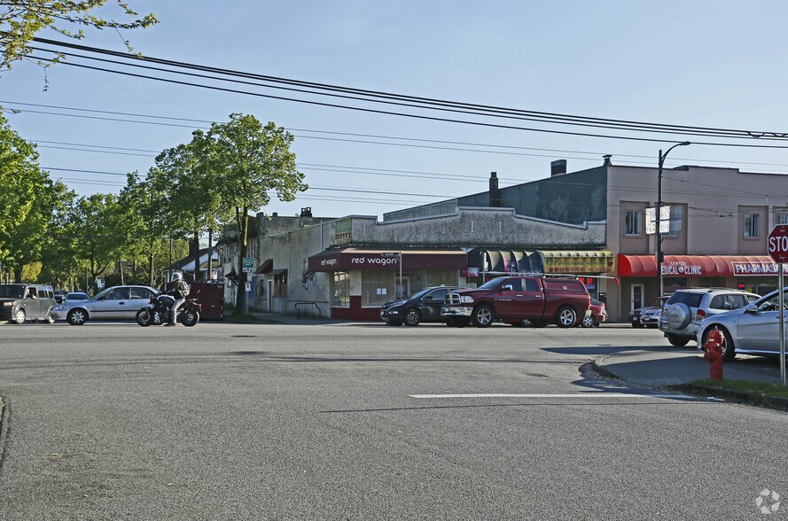 More Photos Of 2292-2296 E Hastings St, Vancouver Storefront For Lease