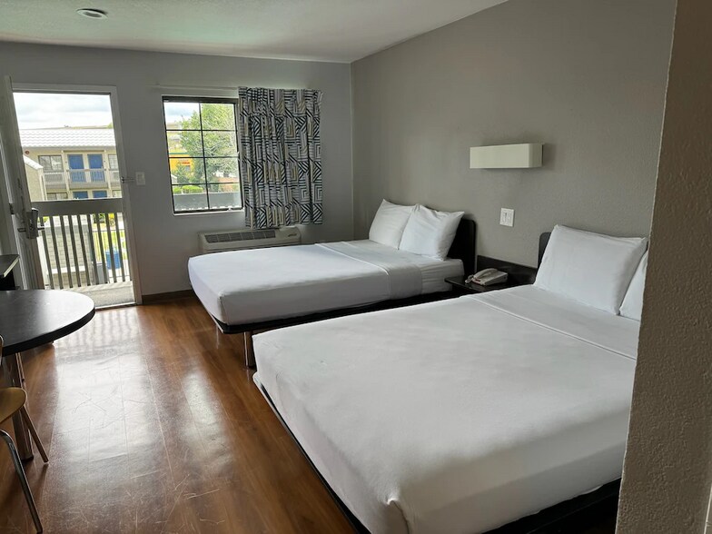 More Photos Of 2470 S Garey Ave, Pomona Hotel For Sale
