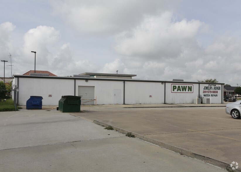 More Photos Of 1155 S Mason Rd, Katy Freestanding For Sale