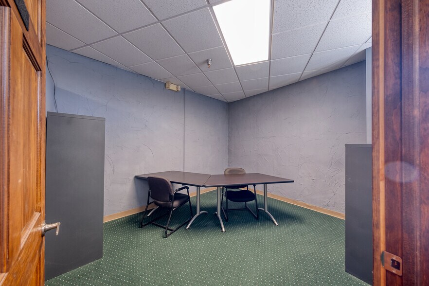 More Photos Of 1301 Grandview Ave, Pittsburgh Office For Sale