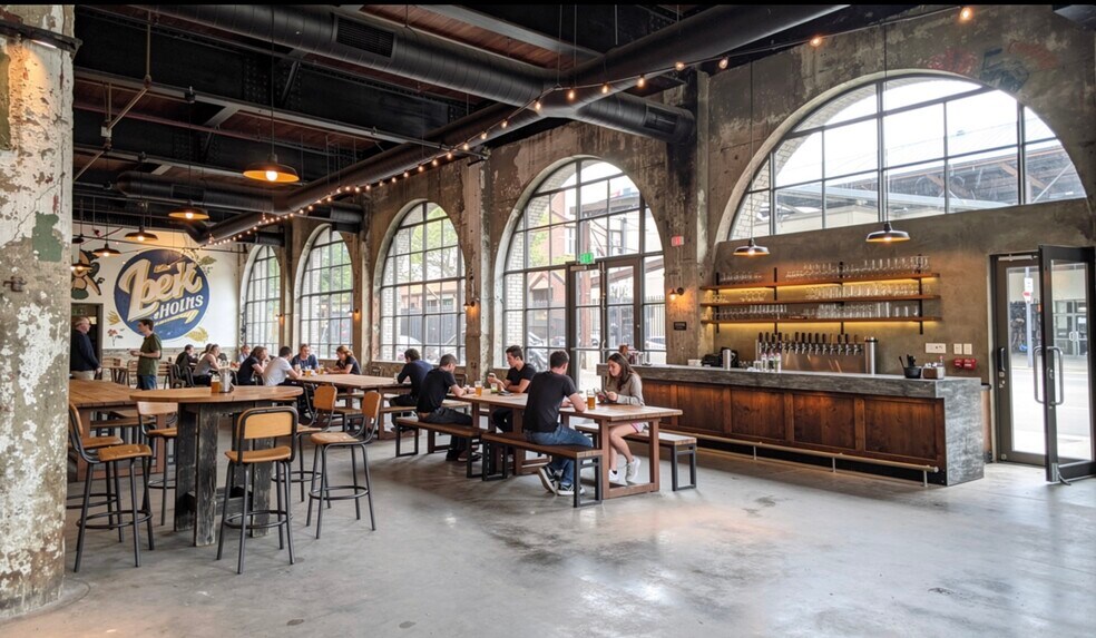 More Photos Of 3-69 Mount Vernon St, Lynn Restaurant For Sale