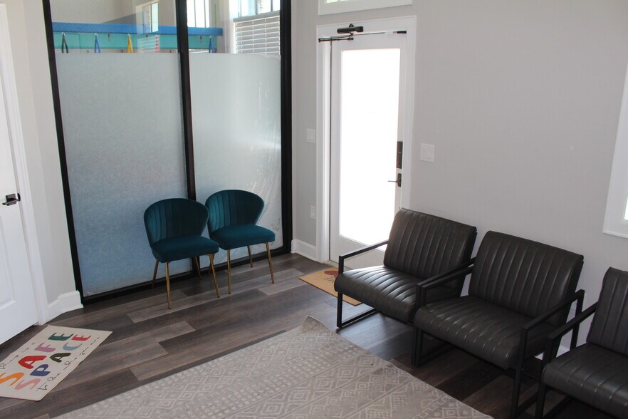 More Photos Of 2035 N Mason Rd, Katy Medical For Lease