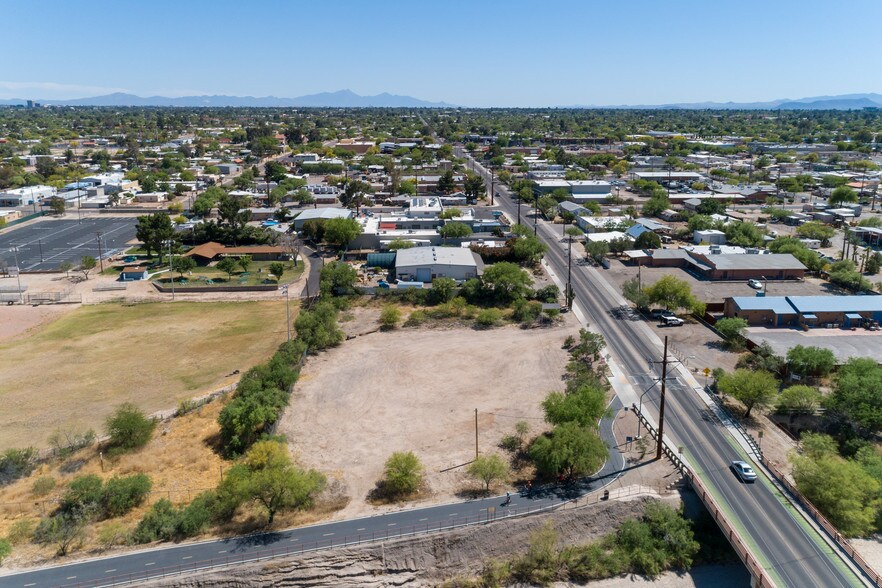 More Photos Of 3450 N Dodge Blvd, Tucson Land For Sale