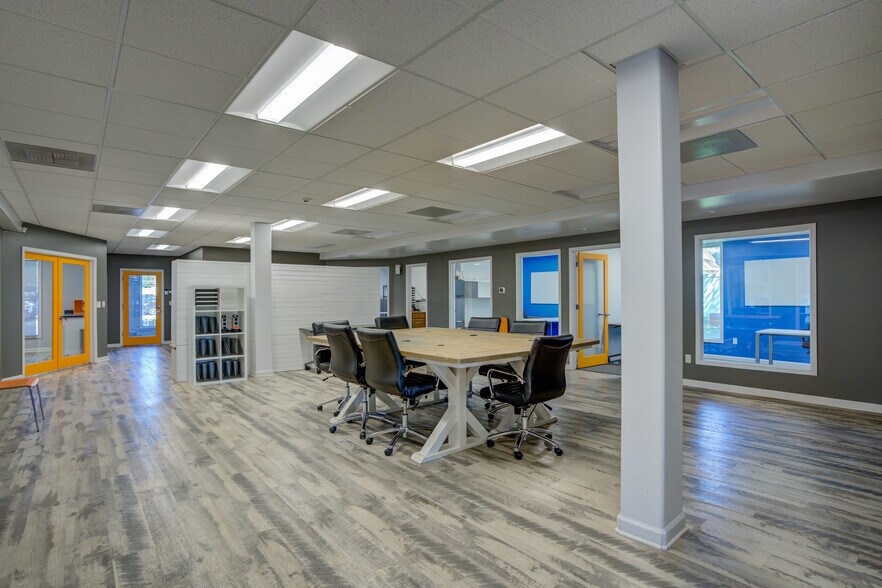 More Photos Of 2960 N Academy Blvd, Colorado Springs Office For Sale