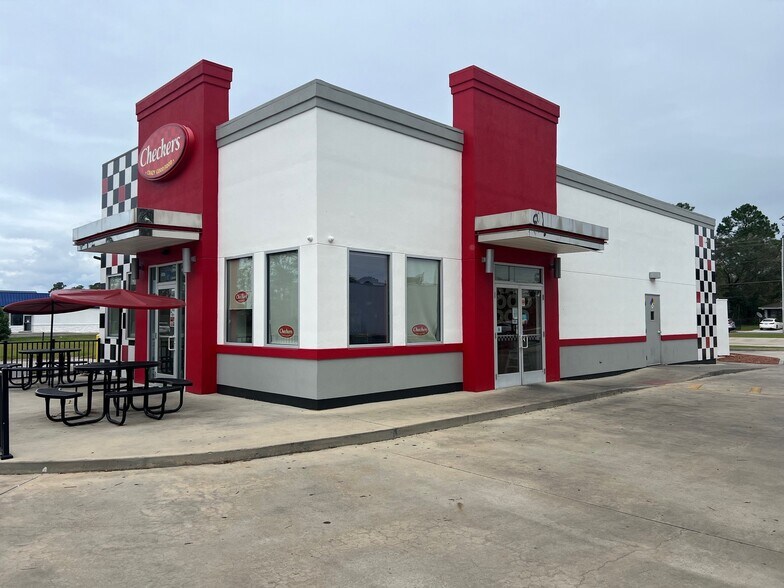 More Photos Of 1100 Peterson Ave S, Douglas Restaurant For Lease