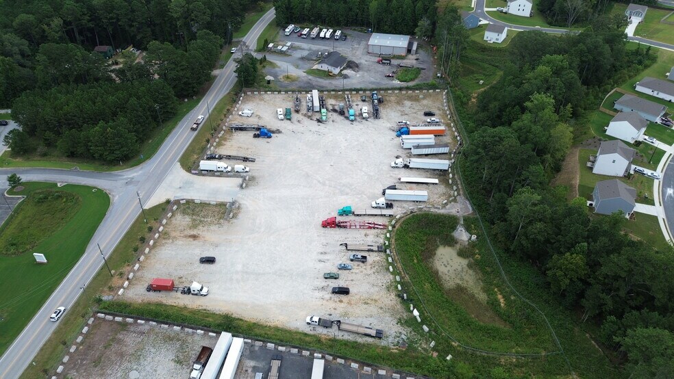 More Photos Of 1302 Industrial Blvd N, Dallas Land For Lease