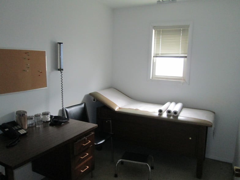 More Photos Of 2263 Saint Georges Ave, Rahway Medical For Lease