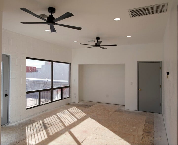 More Photos Of 1641 Industrial Blvd, Lake Havasu City Industrial For Lease