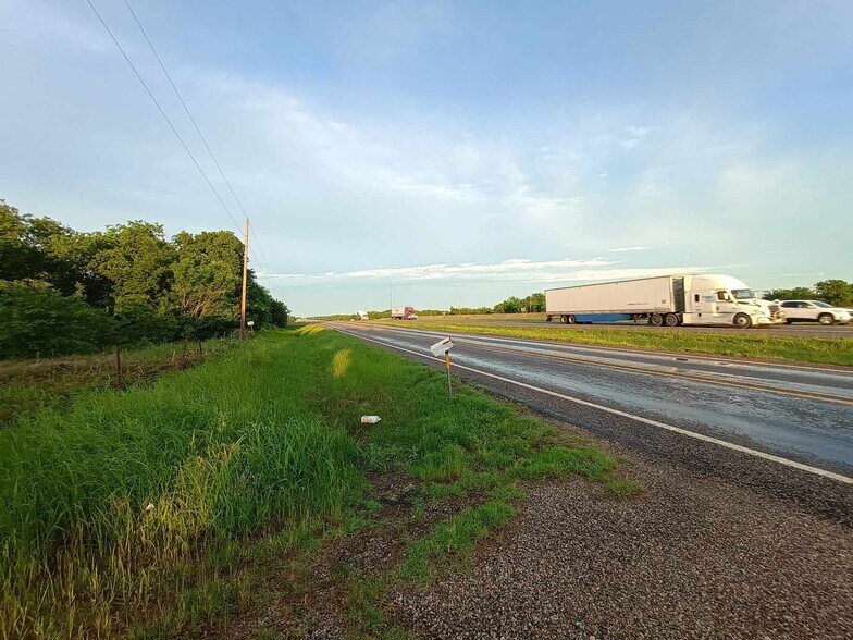 More Photos Of 5330 E Interstate 30, Campbell Land For Lease