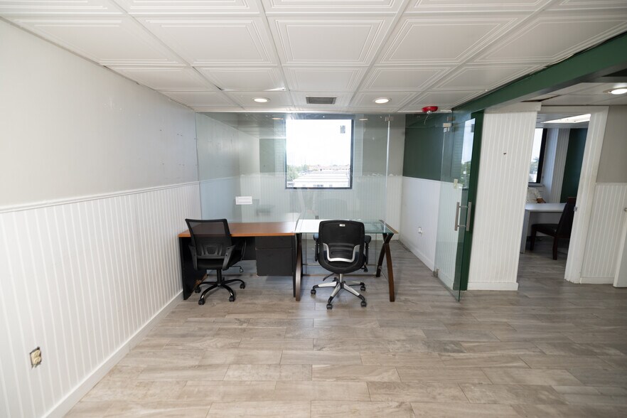 More Photos Of 4011 W Flagler St, Miami Loft Creative Space For Sale