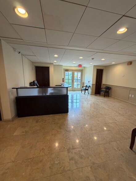 More Photos Of 114 Old York Rd, Jenkintown Office Residential For Lease
