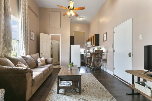 More Photos Of 2529 Dauphine St, New Orleans Storefront Retail Residential For Sale