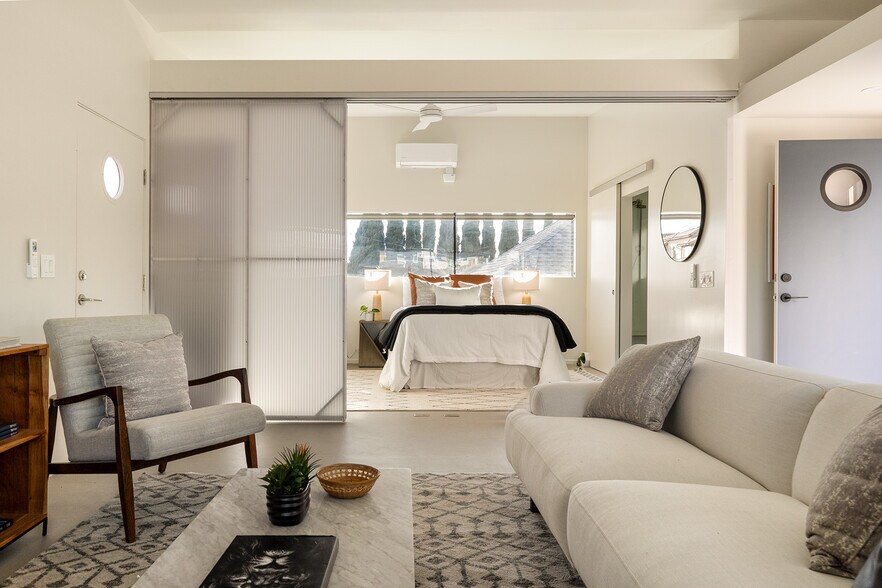 More Photos Of 161 N Garden St, Ventura Apartments For Sale