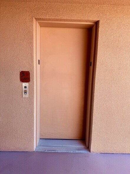 More Photos Of 73929 Larrea St, Palm Desert Medical For Sale
