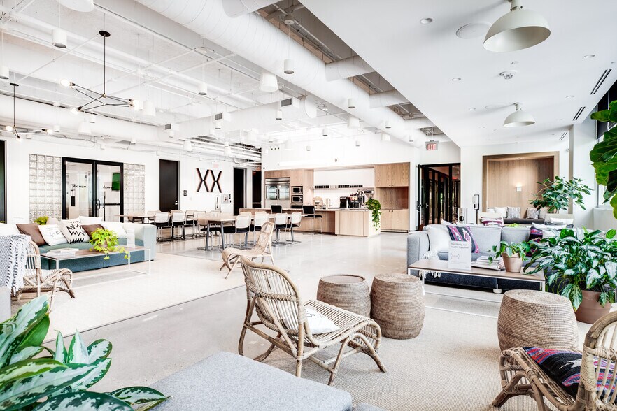 More Photos Of 3300 N Interstate 35, Austin Coworking Space