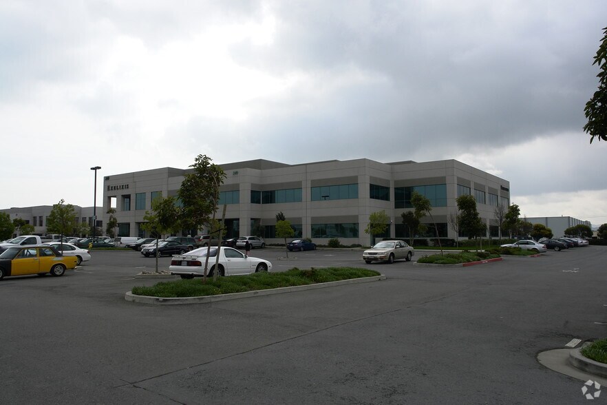 More Photos Of 240 E Grand Ave, South San Francisco Research And Development For Lease