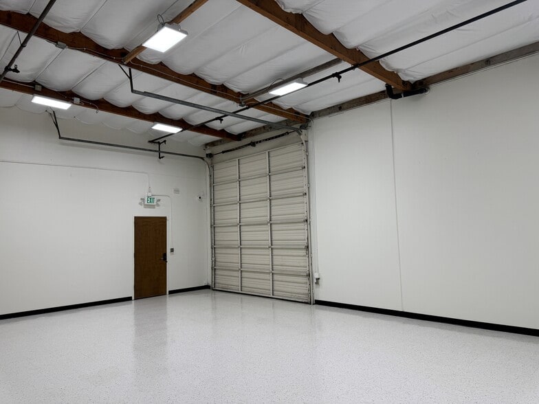 More Photos Of 1231-1237 Midas Way, Sunnyvale Research And Development For Lease